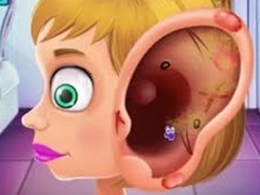 खेल Children's Doctor Treating Ears