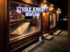 खेल Strike Knight Bowling